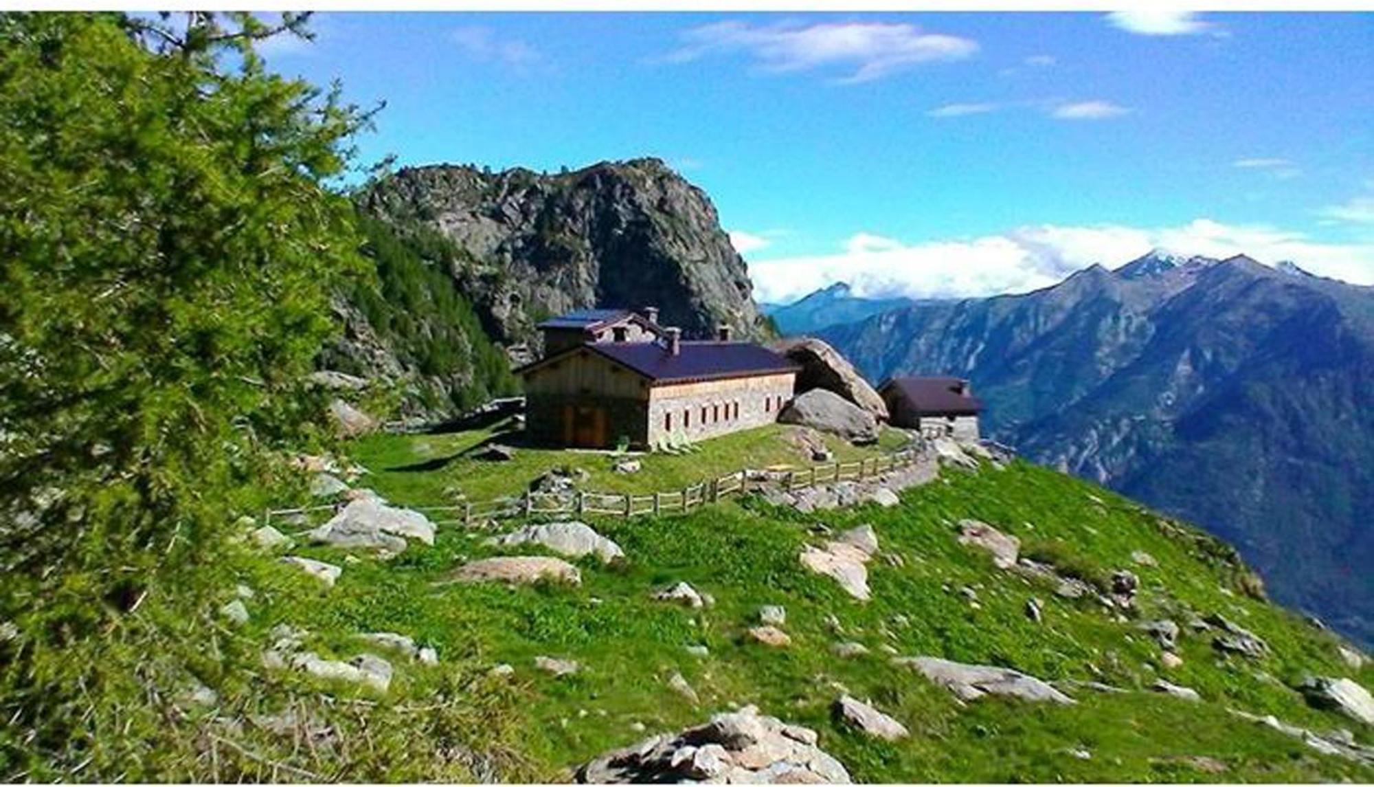 Rifugio Alpe Bonze Villa Donnaz Ngoại thất bức ảnh